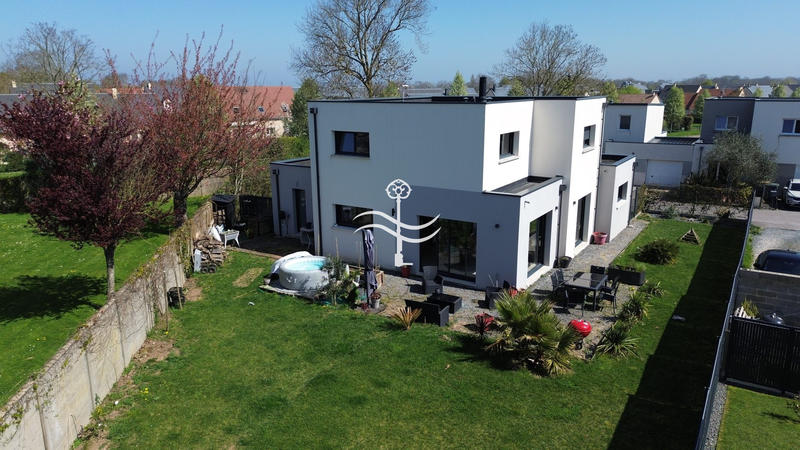 Maison - 154 m² - 5 pièces