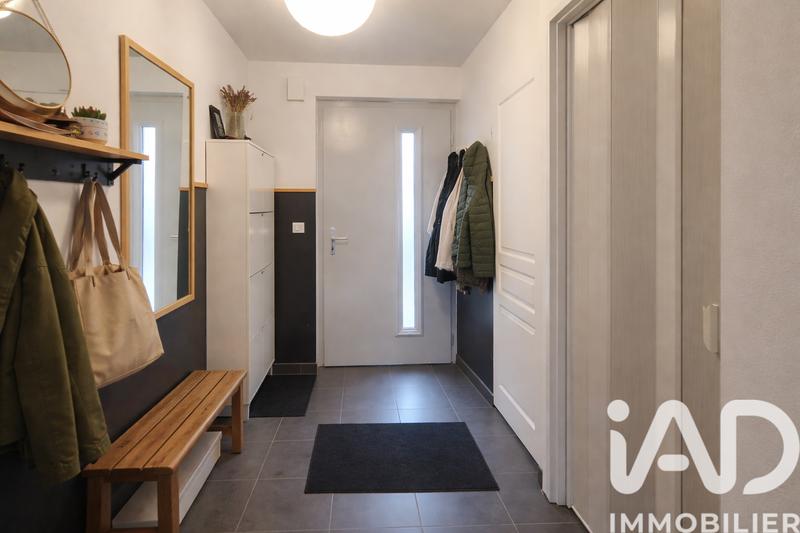 Maison - 93 m² - 5 pièces