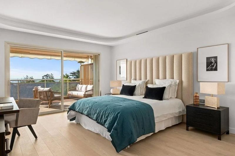 Villa - 315 m² - 7 pièces