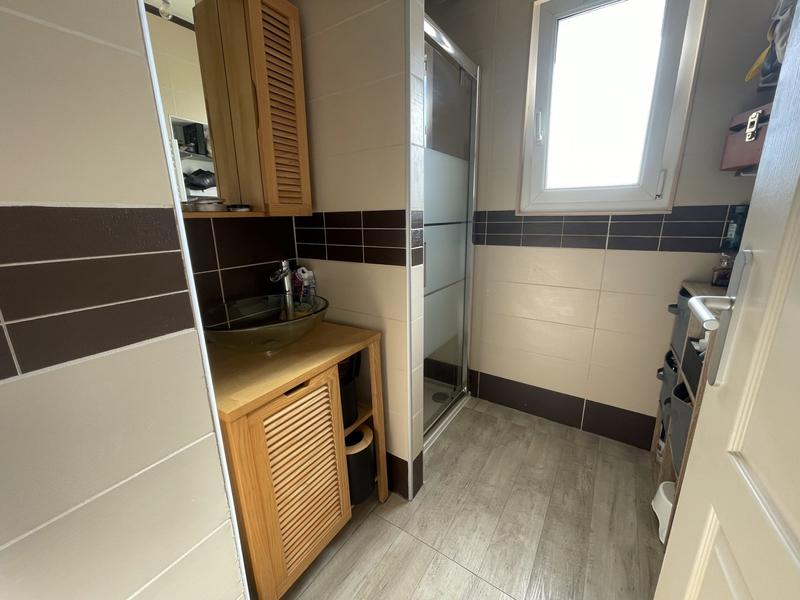 Maison contemporaine - 98 m² - 6 pièces