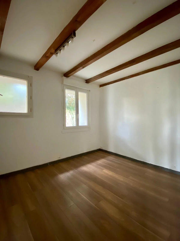 Maison traditionnelle - 134 m² - 4 pièces