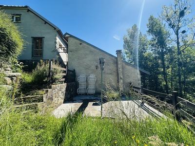 Maison - 98 m² - 4 pièces