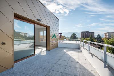 Appartement - 91 m² - 4 pièces