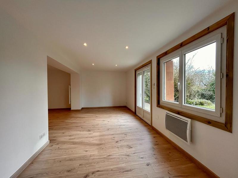 Maison - 143 m² - 6 pièces