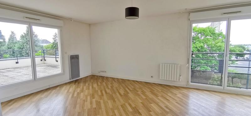 Appartement - 80 m² - 4 pièces