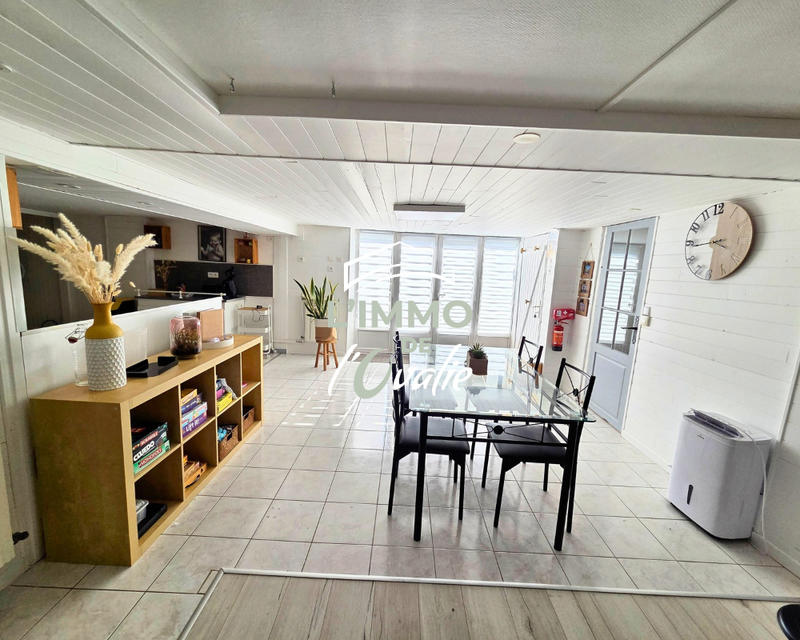 Maison - 192 m² - 7 pièces