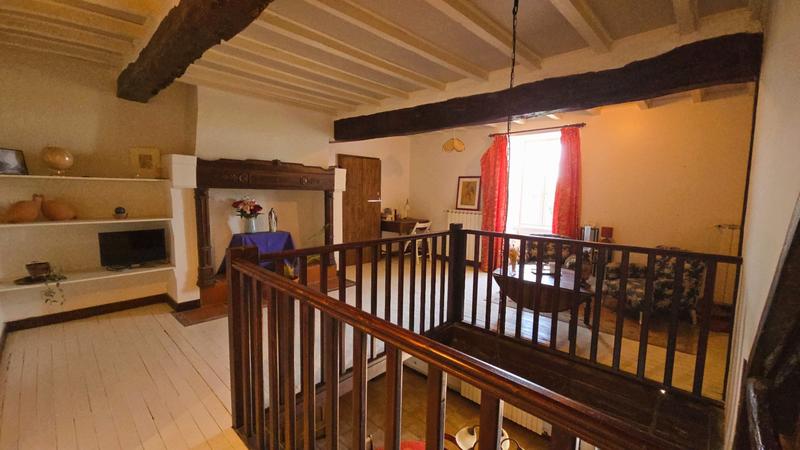 Maison - 224 m² - 8 pièces