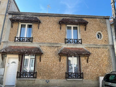 Maison - 109 m² - 4 pièces