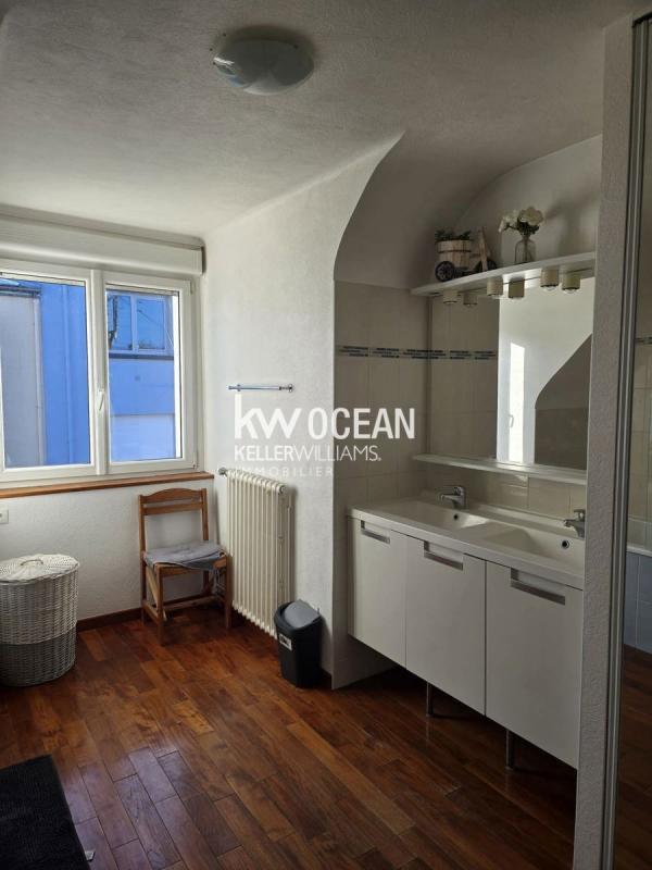 Maison - 192 m² - 8 pièces