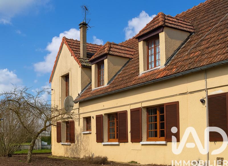 Maison - 229 m² - 10 pièces