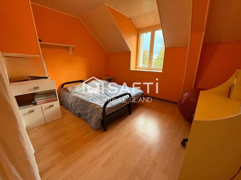 Maison - 172 m² - 7 pièces