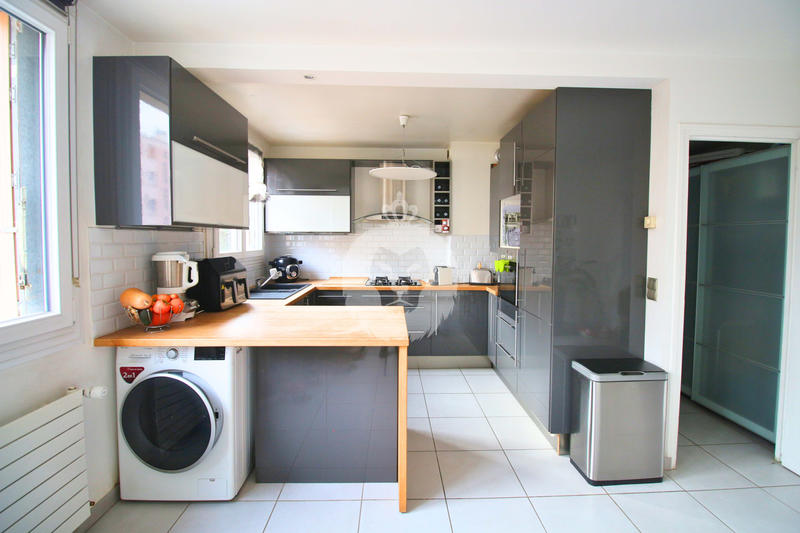 Appartement - 63 m² - 4 pièces