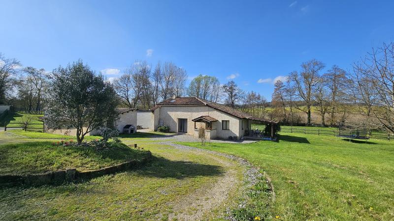 Maison - 135 m² - 5 pièces