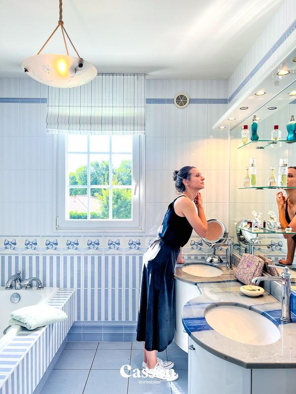 Maison - 150 m² - 6 pièces