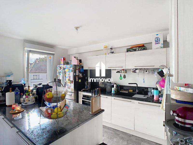 Appartement - 80 m² - 4 pièces