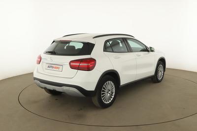 Mercedes Gla 200 d 7g-Dct 136 ch