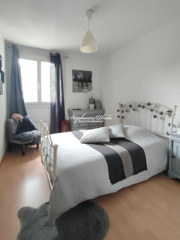 Appartement - 93 m² - 4 pièces