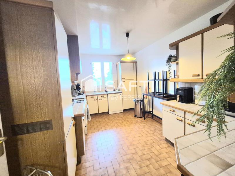 Appartement - 142 m² - 6 pièces