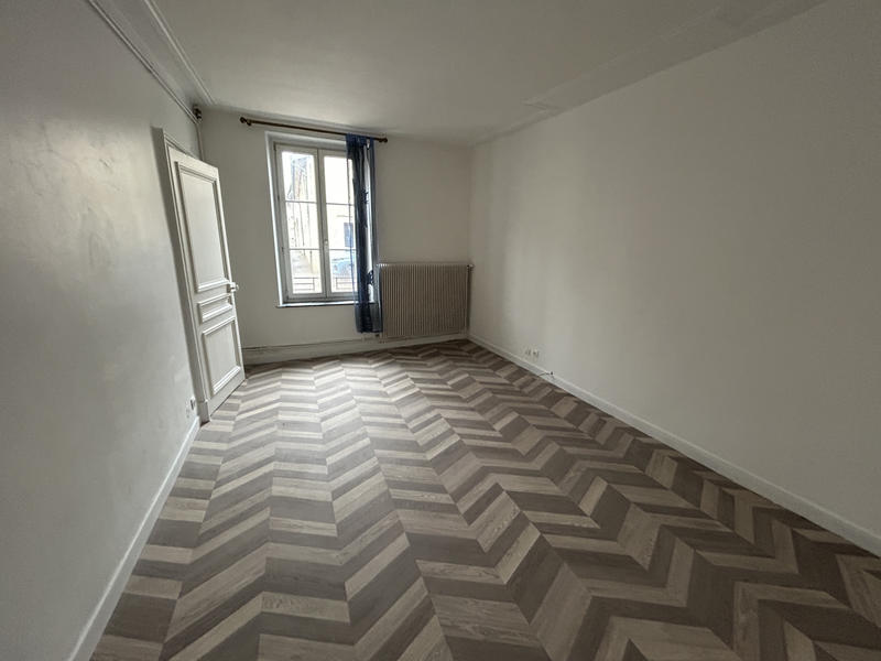 Appartement - 65 m² - 2 pièces