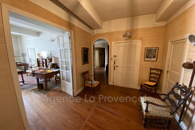 Appartement - 162 m² - 6 pièces