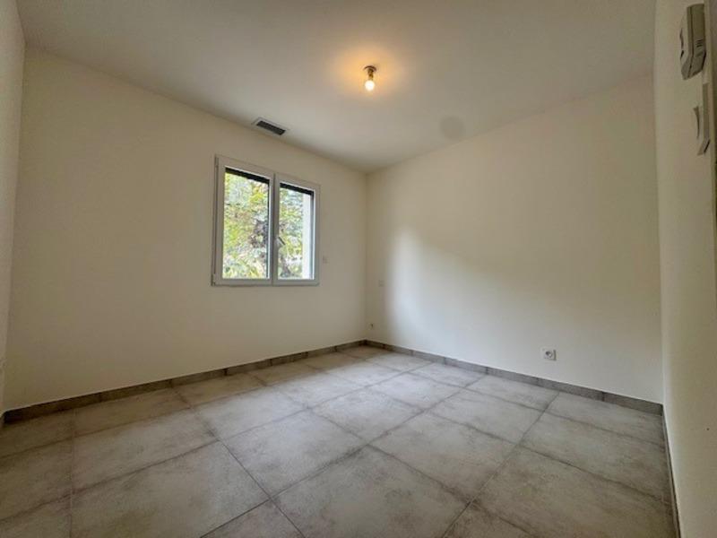 Maison - 92 m² - 5 pièces