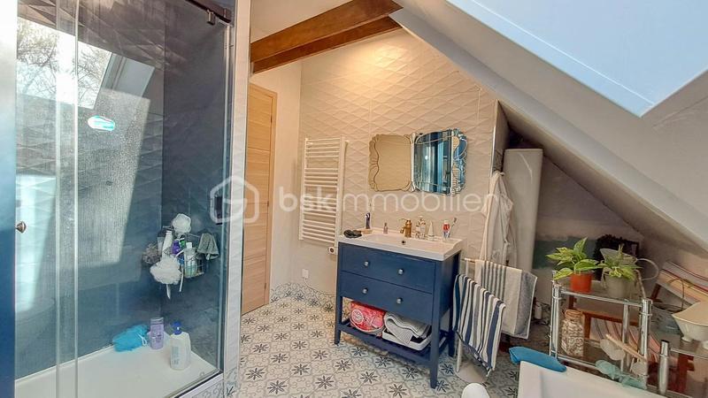Propriété - 354 m² - 14 pièces