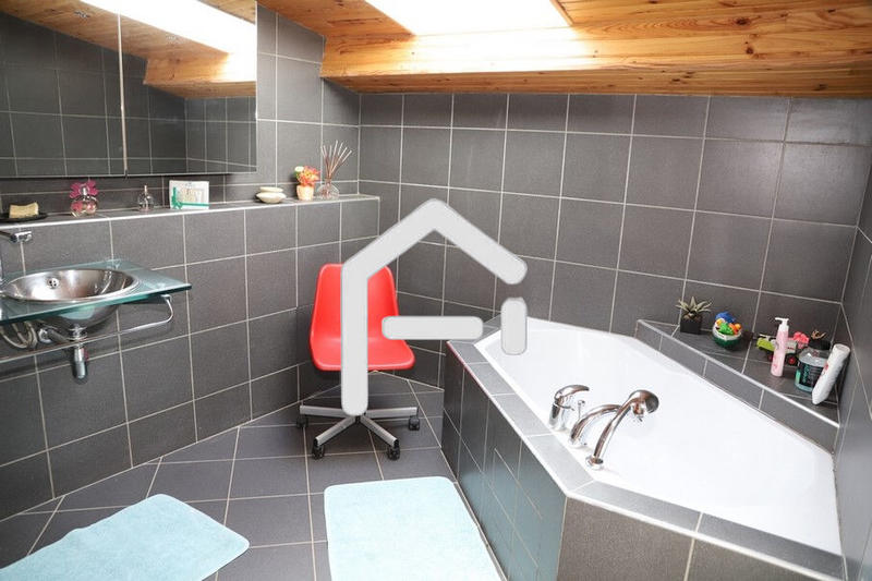 Ferme - 400 m² - 11 pièces