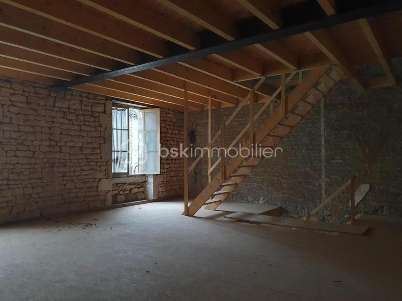 Maison de ville - 195 m² - 1 pièce