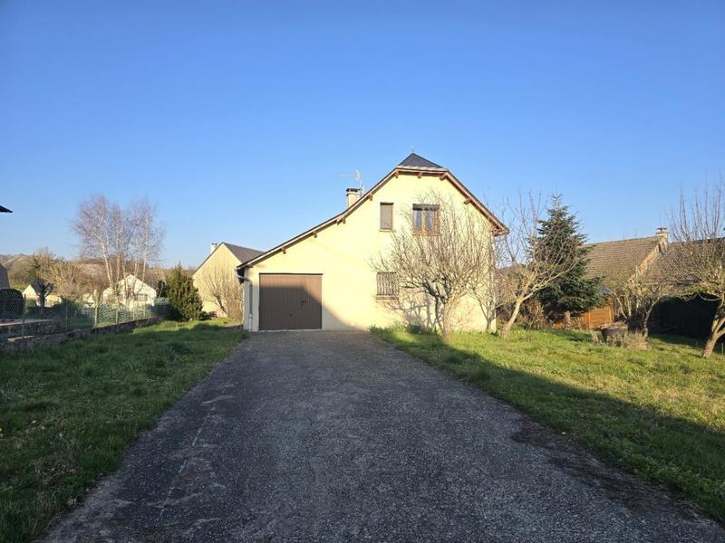 Maison - 138 m² - 6 pièces