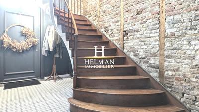 Maison - 226 m² - 7 pièces