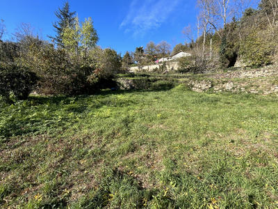 Terrain - 1 500 m²