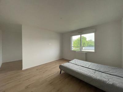 Maison - 122 m² - 2 pièces