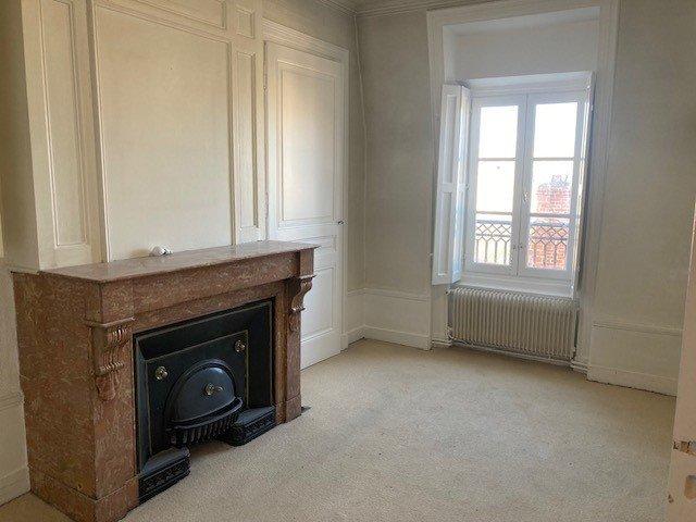 Appartement - 147 m² - 5 pièces