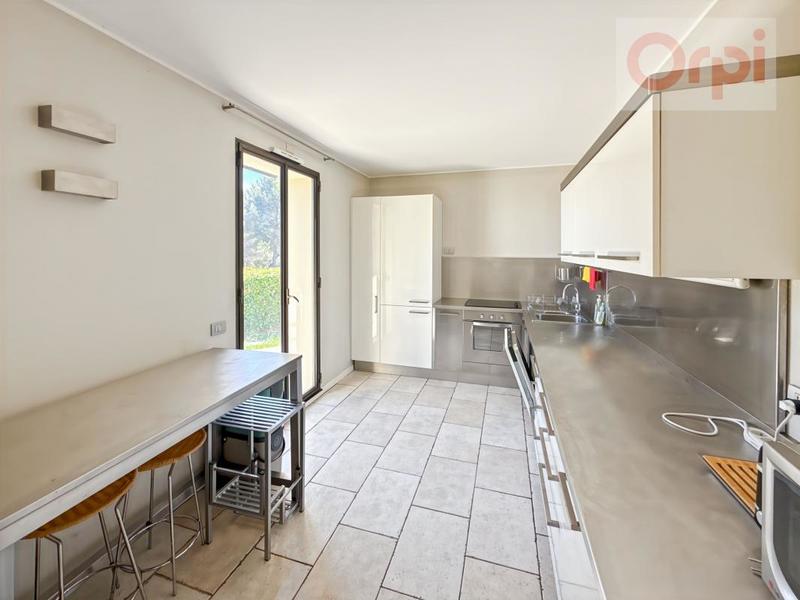 Appartement - 102 m² - 4 pièces