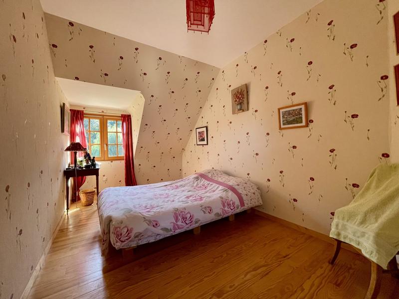 Maison ancienne - 175 m² - 8 pièces