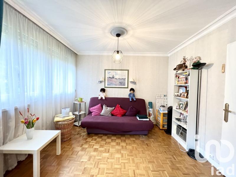 Appartement - 80 m² - 5 pièces