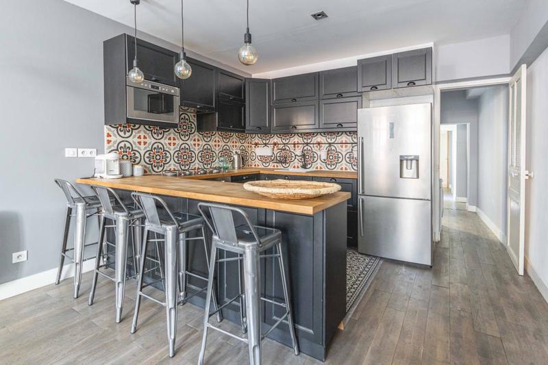 Appartement - 82 m² - 3 pièces