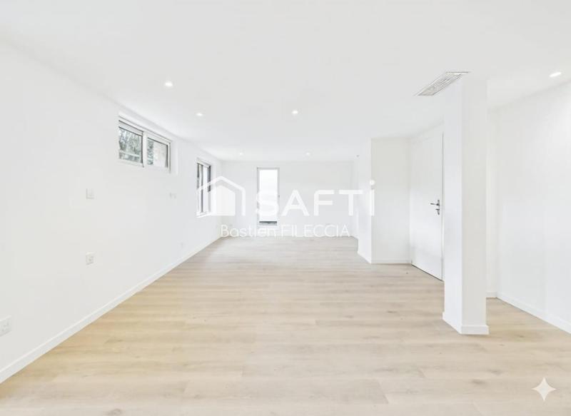 Maison - 150 m² - 6 pièces