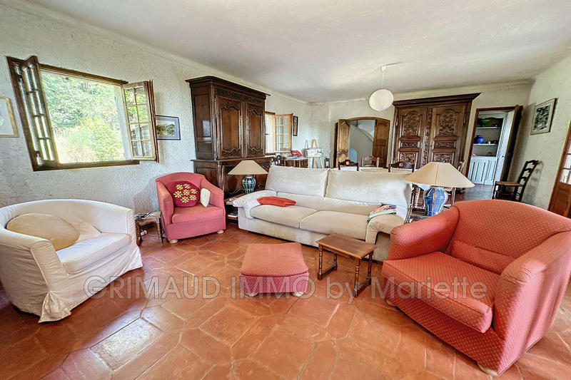 Villa - 212 m² - 7 pièces