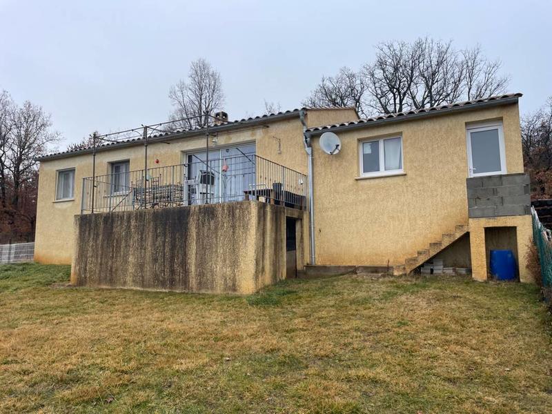 Villa - 95 m² - 5 pièces