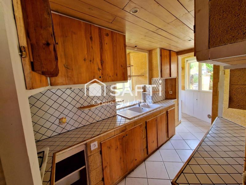 Maison - 200 m² - 9 pièces