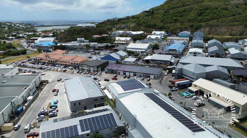 Local d'activités - 755 m²