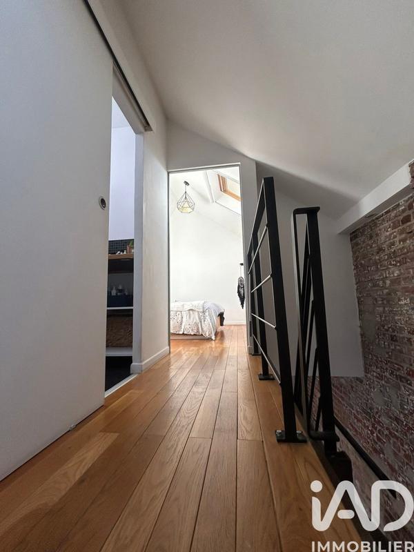 Loft - 83 m² - 3 pièces