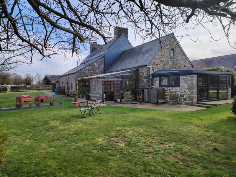 Maison ancienne - 170 m² - 10 pièces