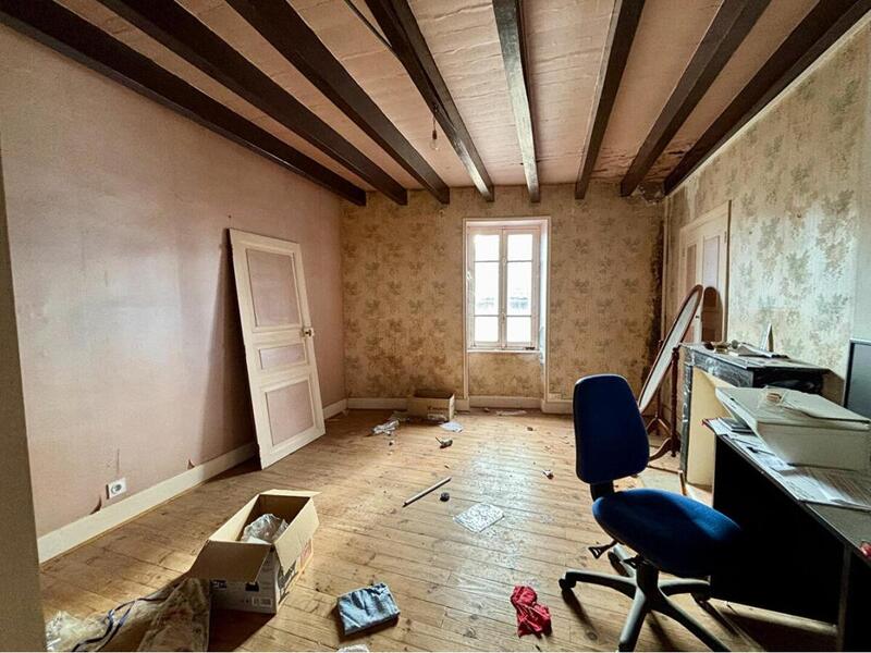 Maison - 80 m² - 4 pièces