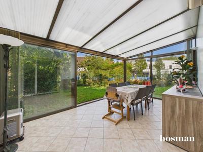 Maison - 97 m² - 5 pièces