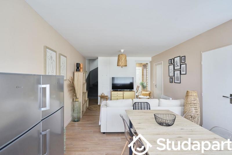 Chambre - 12 m² - 1 pièce