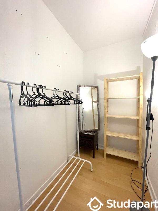Chambre - 13 m² - 1 pièce
