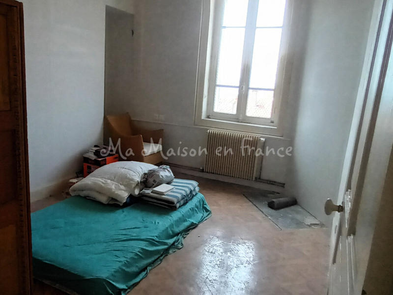 Appartement - 80 m² - 3 pièces