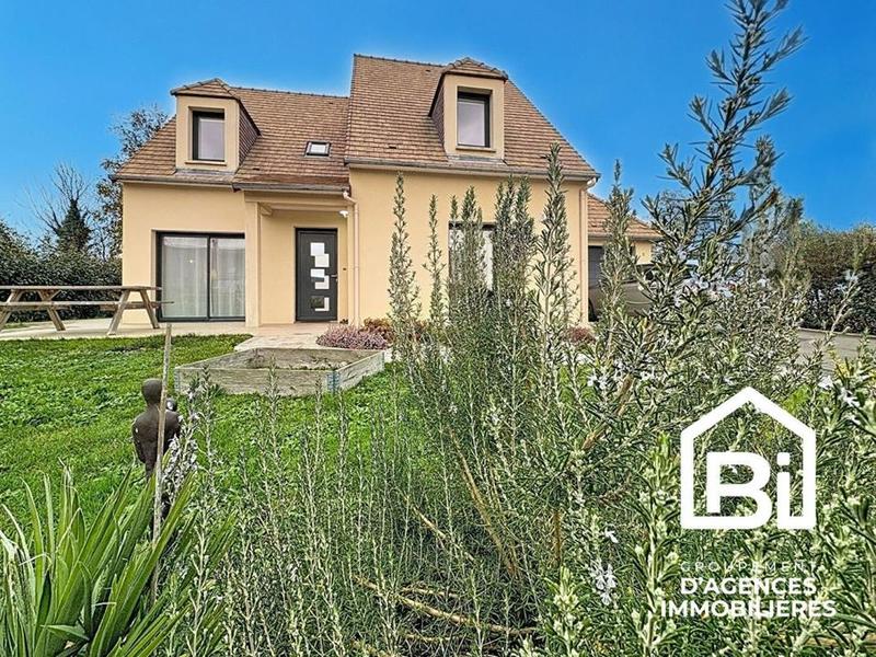 Maison - 145 m² - 6 pièces